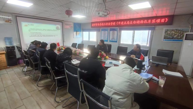 揭秘管理培训公司排名背后的真相：价格与价值的平衡