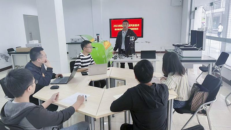 一级建造师自学用什么教材比较好