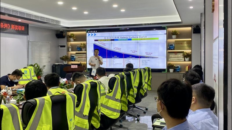 上海市教育考试院官网：http://www.shmeea.edu.cn/
