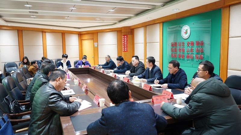行业现状：学历不再是唯一敲门砖